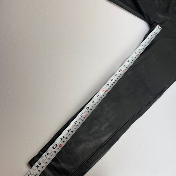 ~ SPANX 1x Leggings Vegan Leather Black Stretch Sheen Shine Faux Pleather Plus - Picture 7 of 16